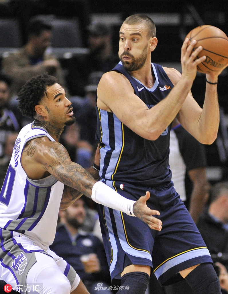 开云下载-国王完胜灰熊,凯尔·库兹马完成帽子戏法