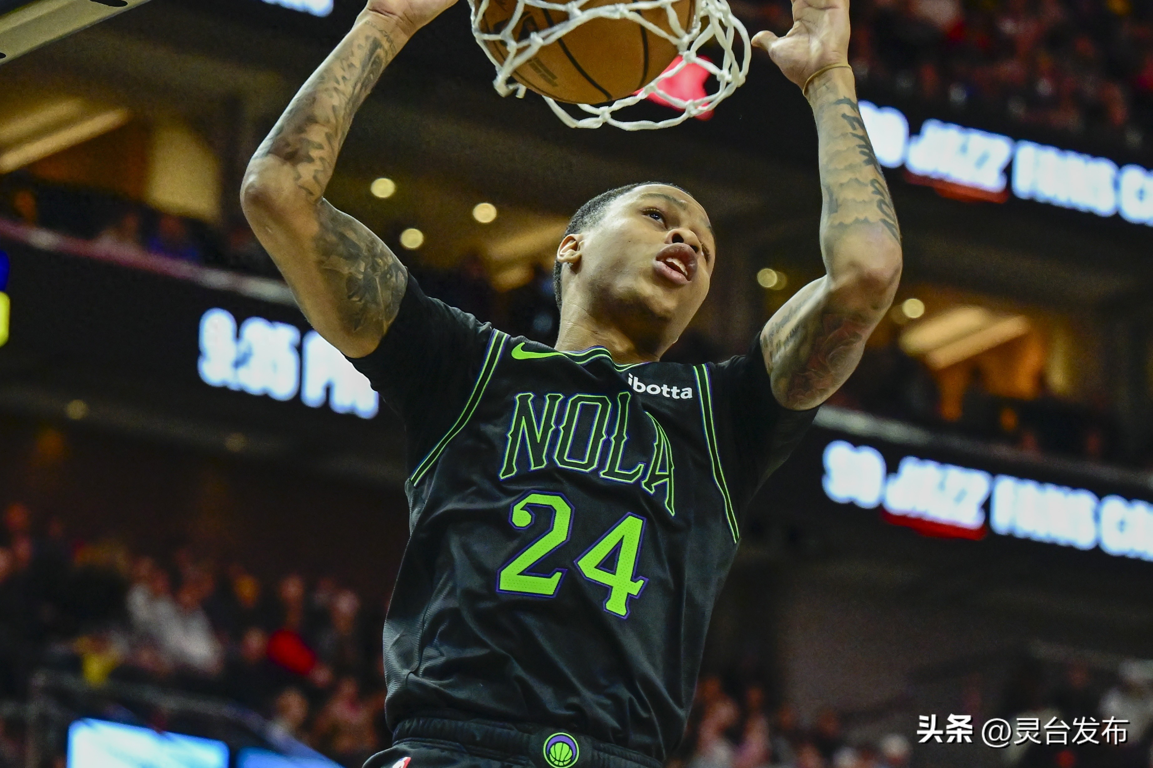 美国男篮翻盘鹈鹕,威斯布鲁克打破历史纪录的简单介绍 美国男篮翻盘鹈鹕,威斯布鲁克打破历史纪录的简单介绍