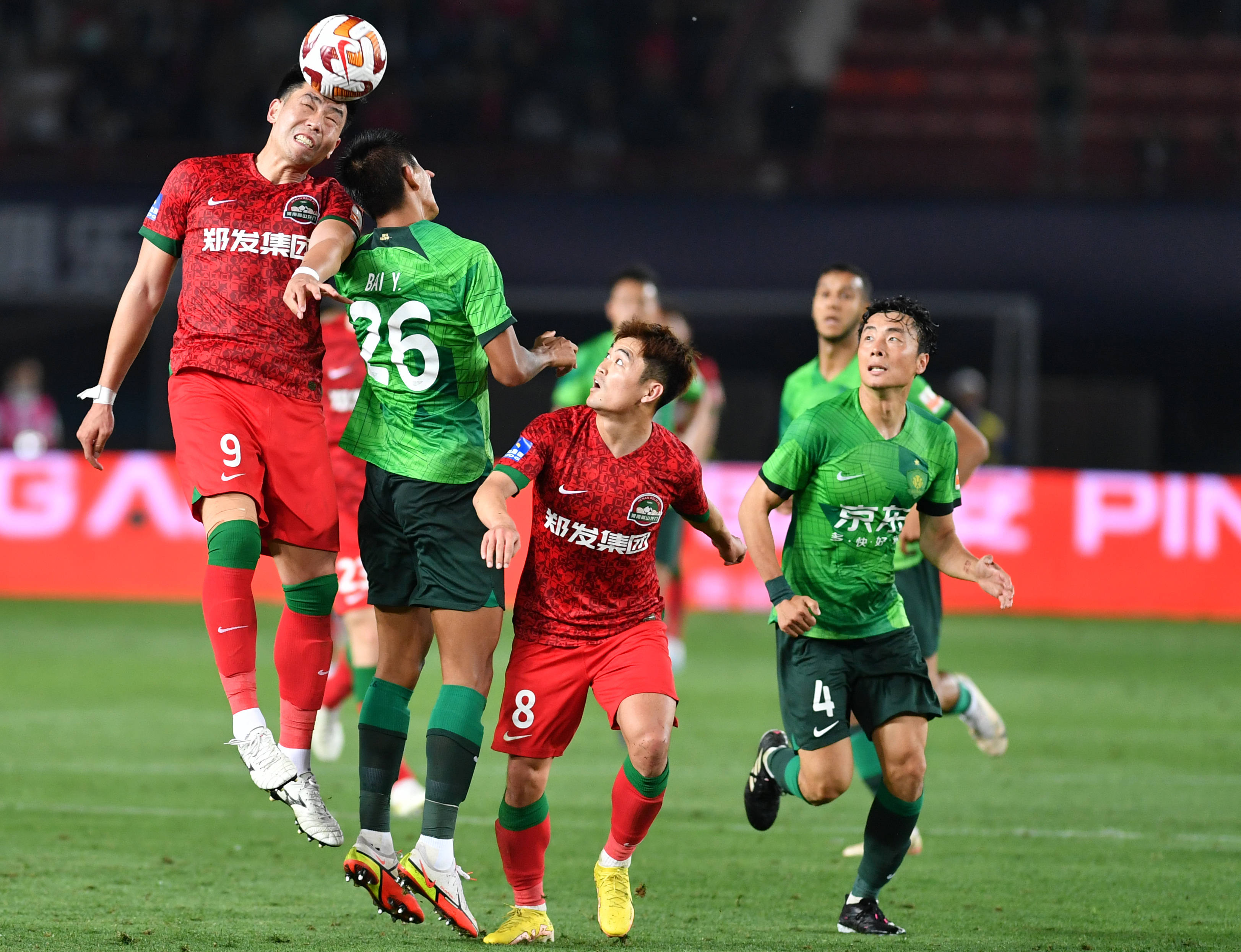 开云体育官方网站-包含天津男篮客场大胜江苏队，赢得关键比赛的词条