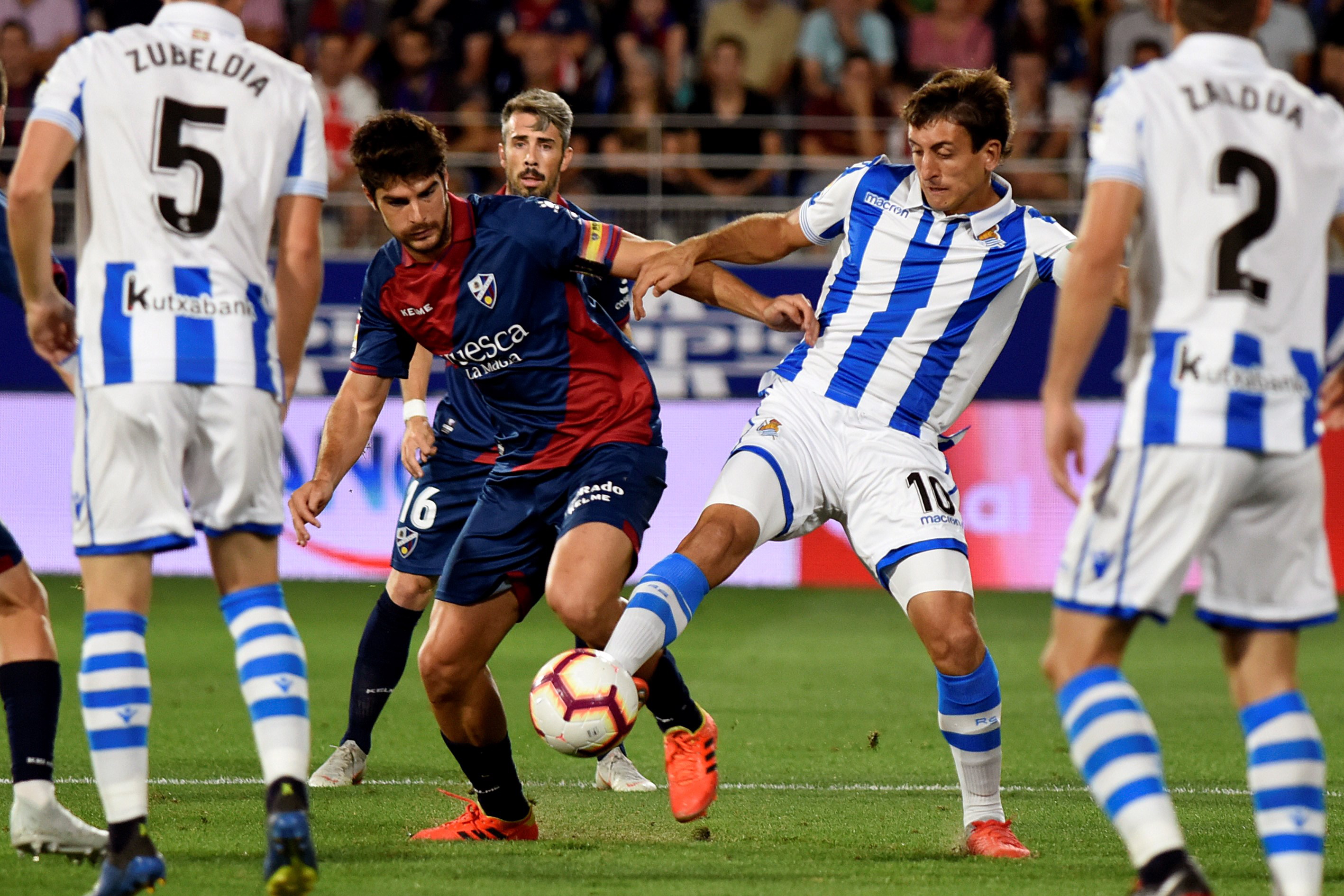 开云体育-韦斯卡联盟南斯拉夫联赛圆满收官