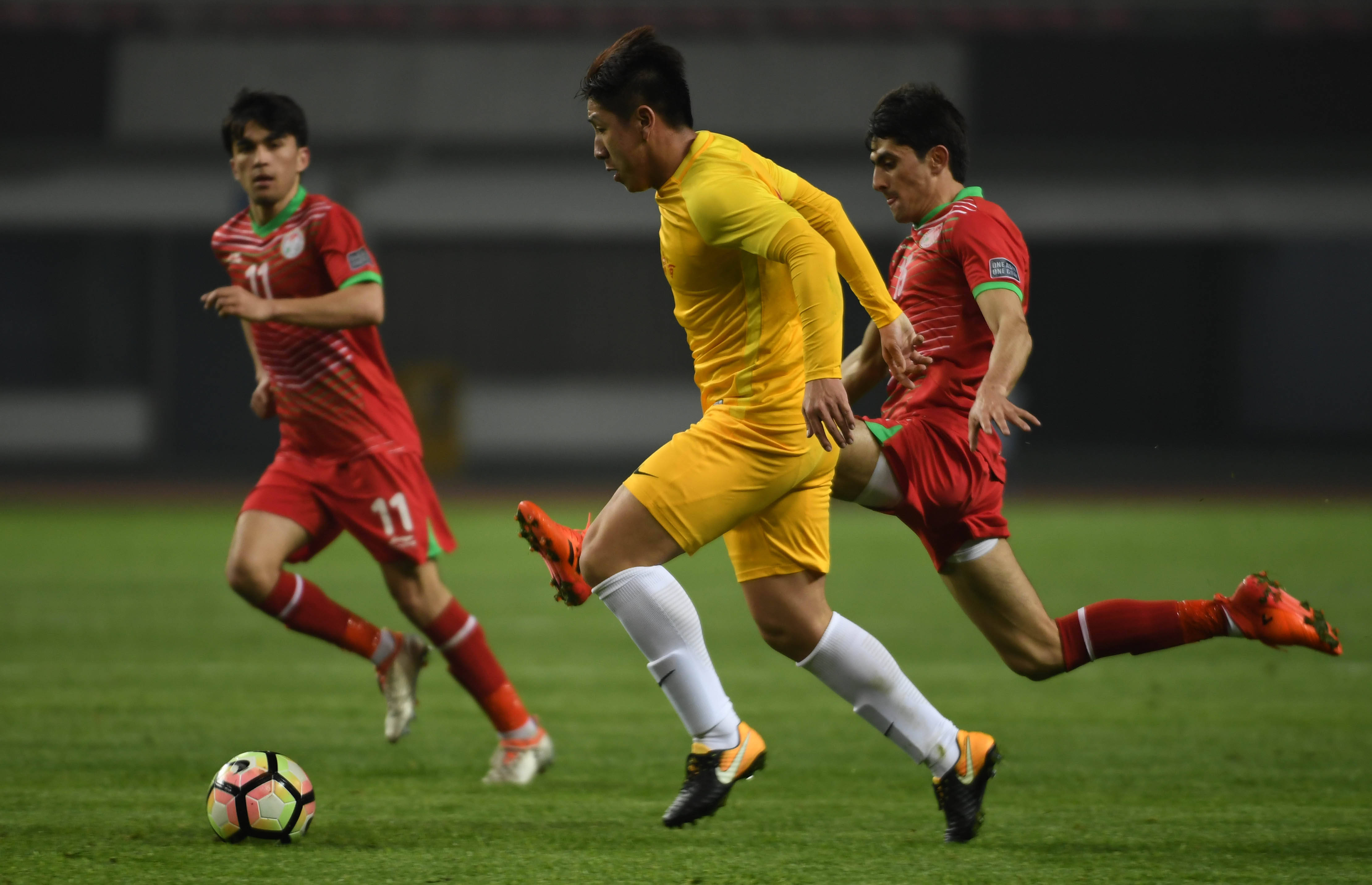 开云体育在线-塔吉克斯坦球队斩获胜利晋级的简单介绍