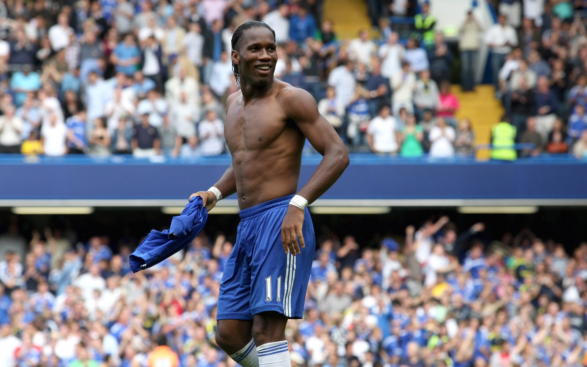 开云体育-欧冠半决赛之夜，卡塞米罗打出统治级数据，定义现代后腰新高度