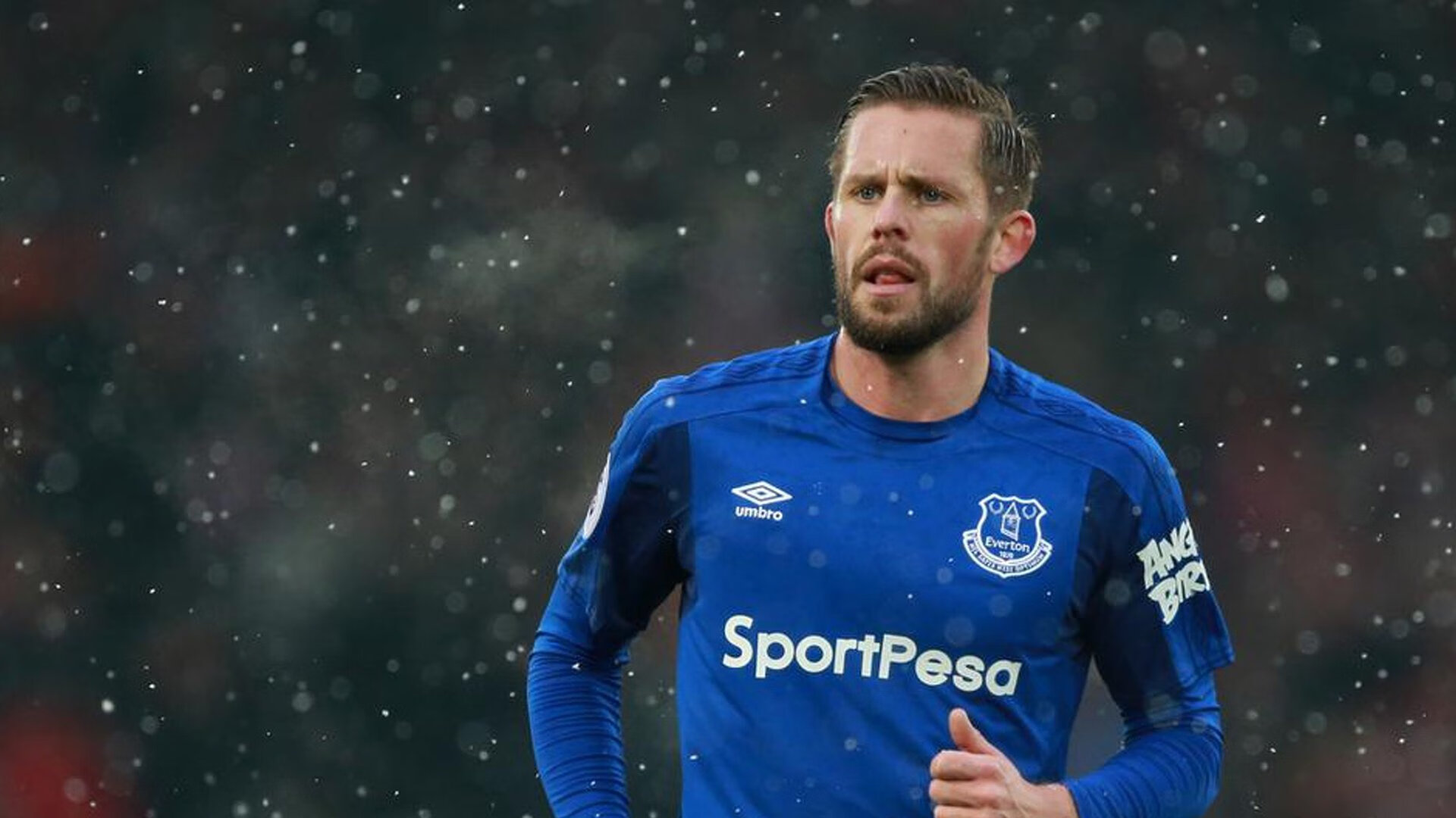 开云体育下载-奥运周期下的双重绝杀，从厄德高的接管到几内亚的隐喻